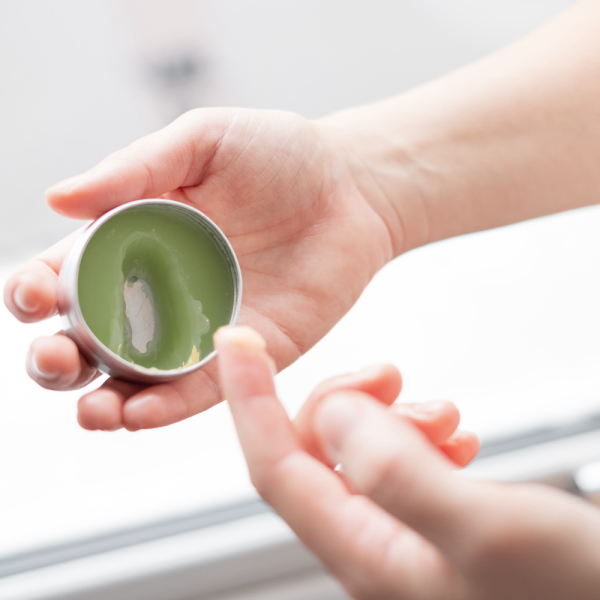 usages-medicinaux-du-plantain-recette-de-pommade